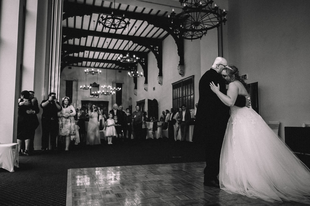 MILES VICTORIA DOCUMENTARY WEDDING PHOTOGRAPHY WORCESTER STANBROOK ABBEY 117 MILES VICTORIA DOCUMENTARY WEDDING PHOTOGRAPHY WORCESTER STANBROOK ABBEY 117